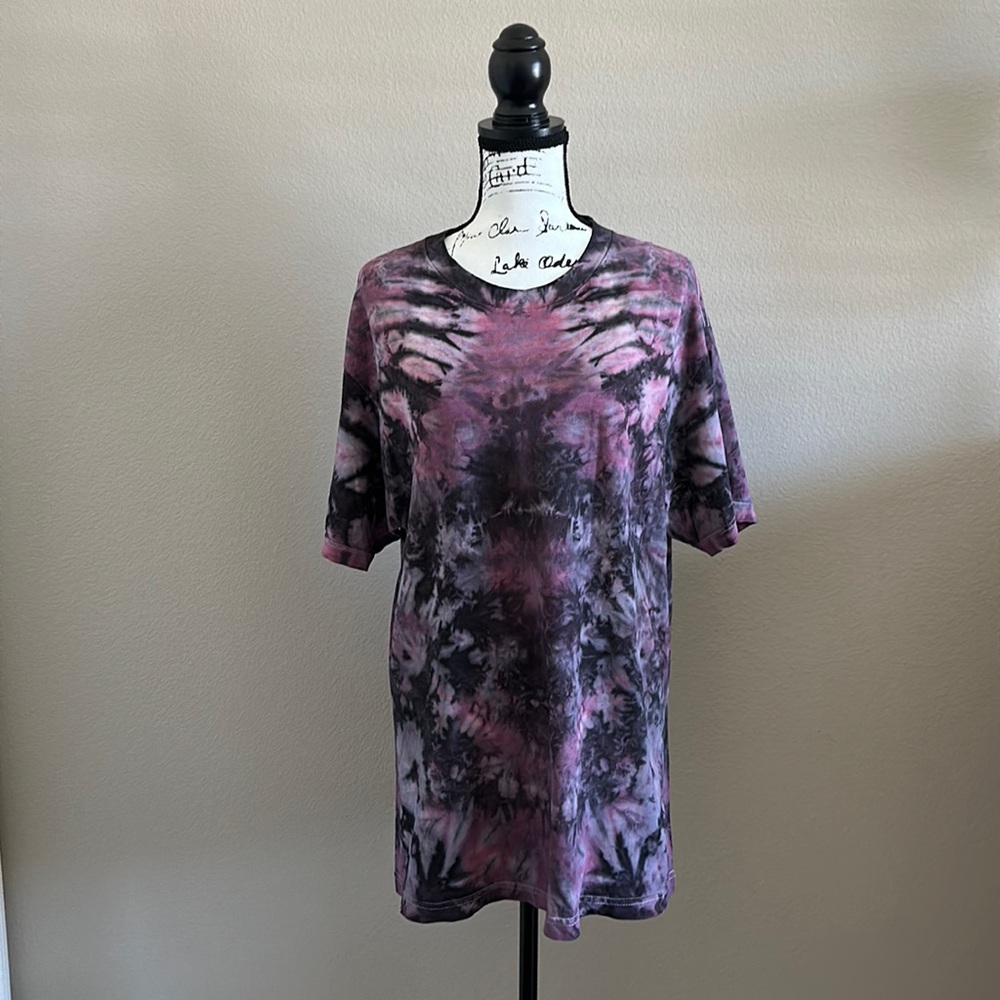 NWOT Daydreamers Custom Designed Tie-dye Oversized T-shirt - Small Busin…